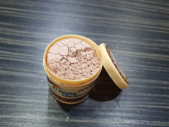 GOPURAM CHANDAN TIKA POWDER 